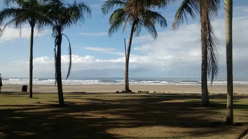 Beachfront with SeaView by Doce Lar de Bertioga